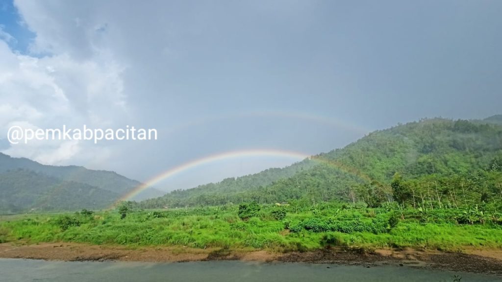 Harga Kain Per Meter Di Kota Pacitan : Pacitan Keindahan ...