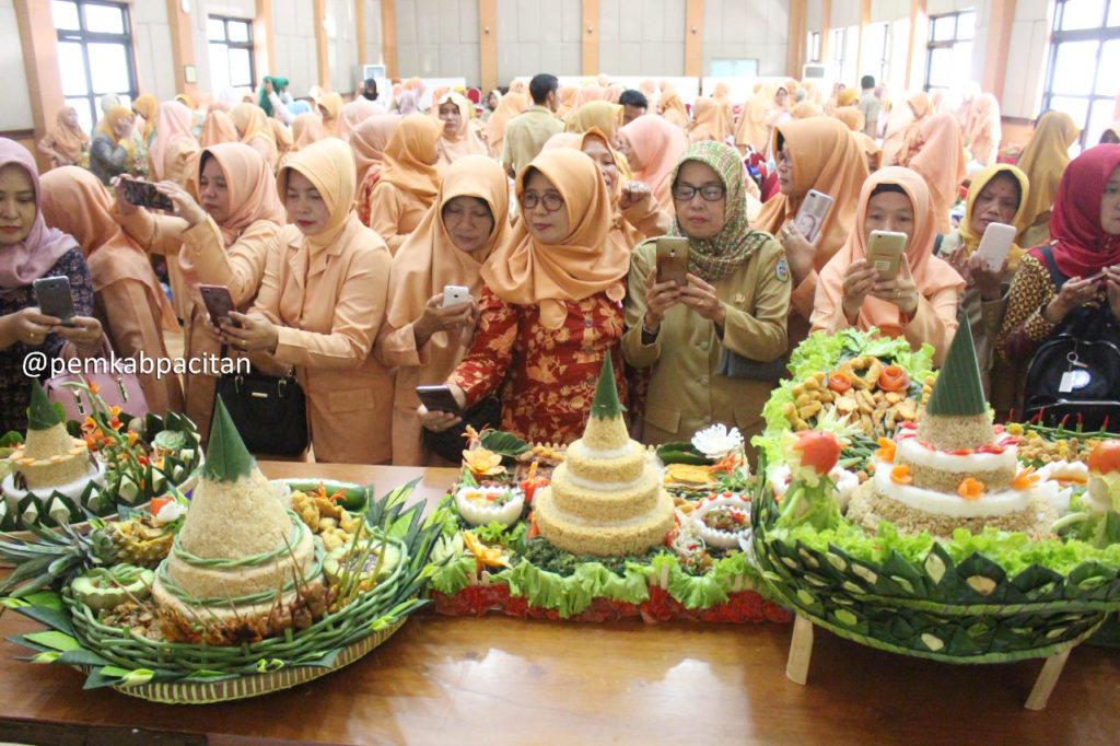 10 Ide Hiasan  Tumpeng  Fatiha Decor